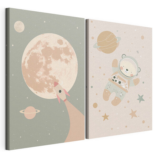 Lámina modular sobre lienzo Lámina modular sobre lienzo Dos pósters de un oso y un cohete en el espacio (SKU: m01138)