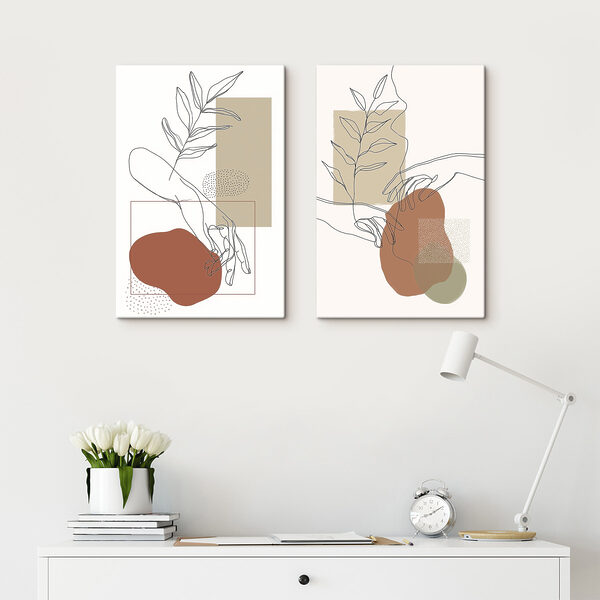 Drawing of a hand holding a leaf